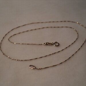 10K Gold Thin Chain